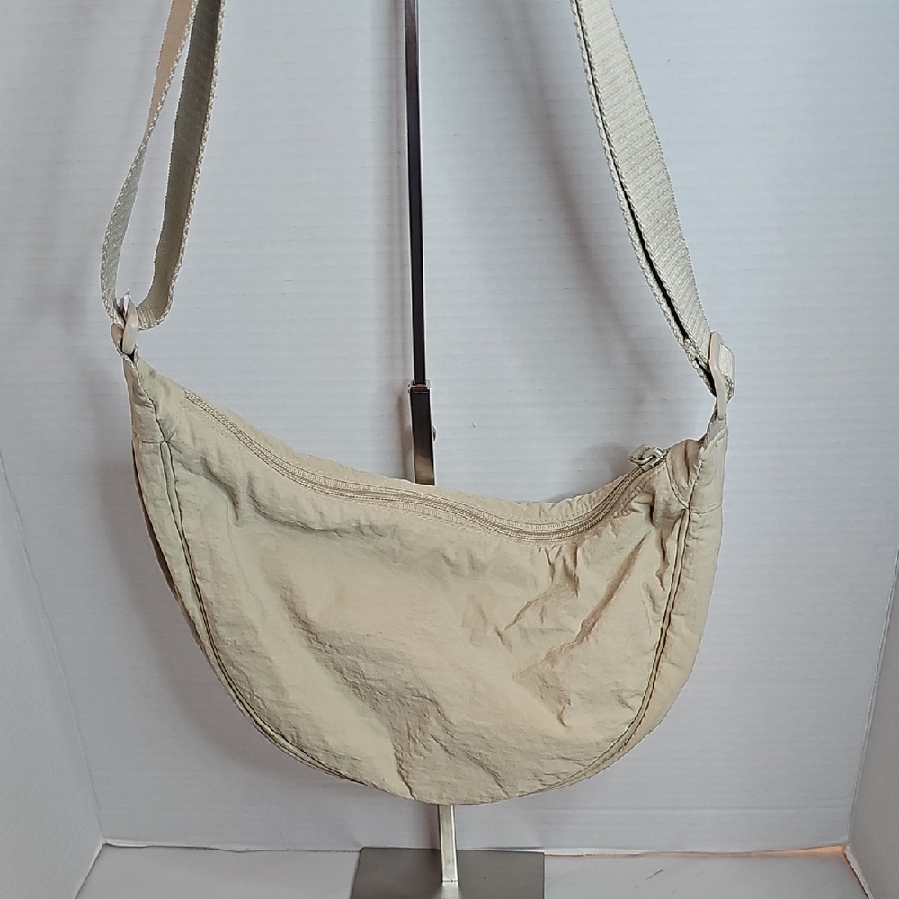 Uniqlo Cream Shoulder Bag for Women - Picture 1 of 4